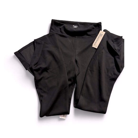 No Boundaries Black Flare Pants - Picture 5 of 5